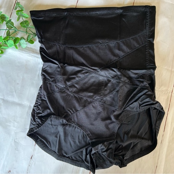 High Waist Tummy Control Shapewear (black) - Picture 3 of 11